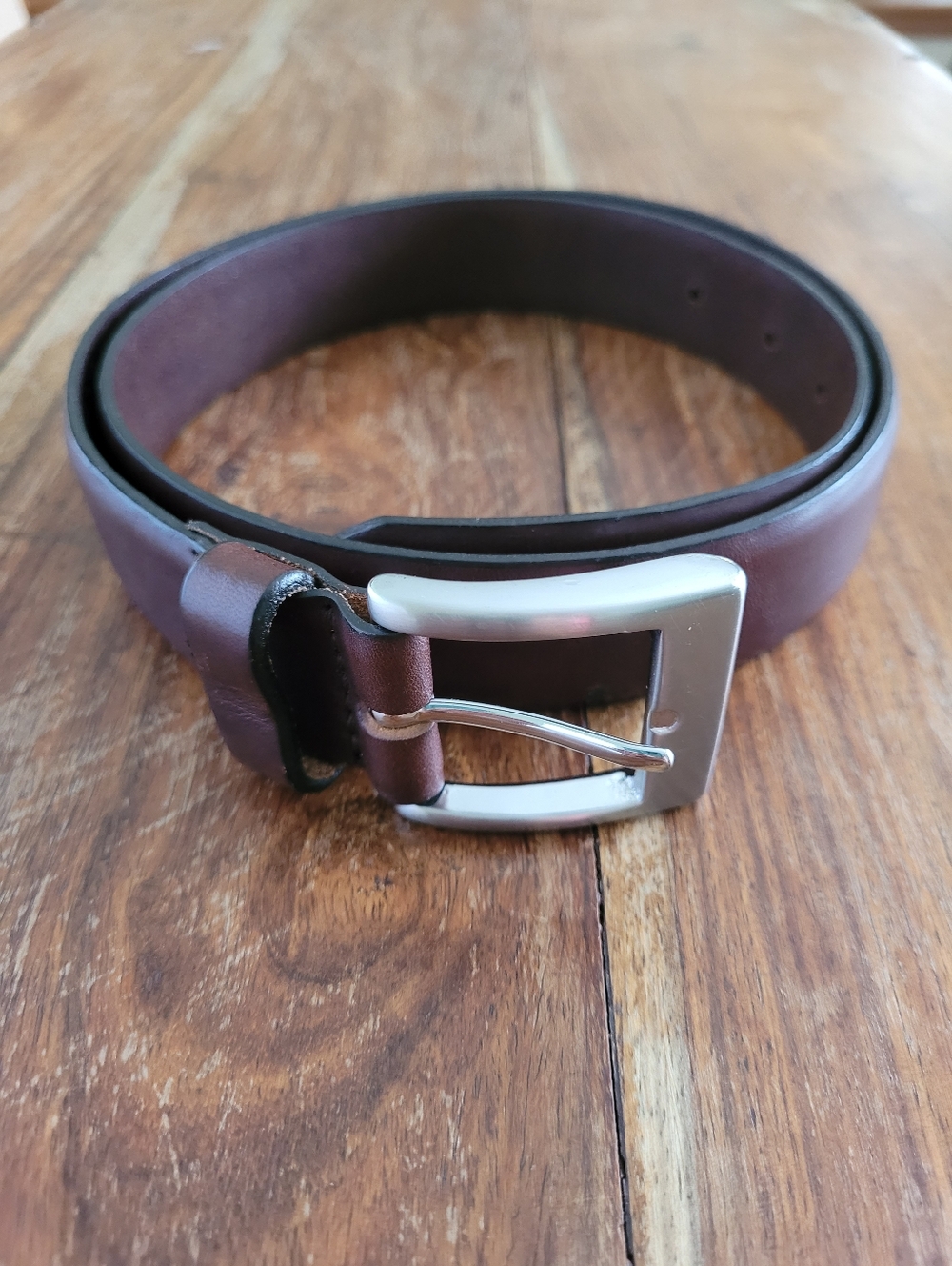 J CREW Mens Brown Italian Leather Belt Silver Buckle Size 32 Classic Casual Prep